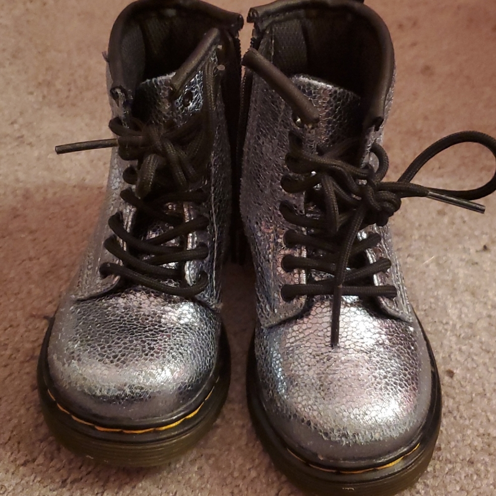 Toddler shoes